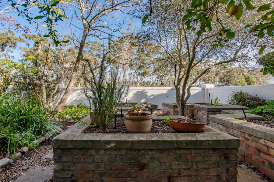 4 Bedroom Property for Sale in Franschhoek Western Cape